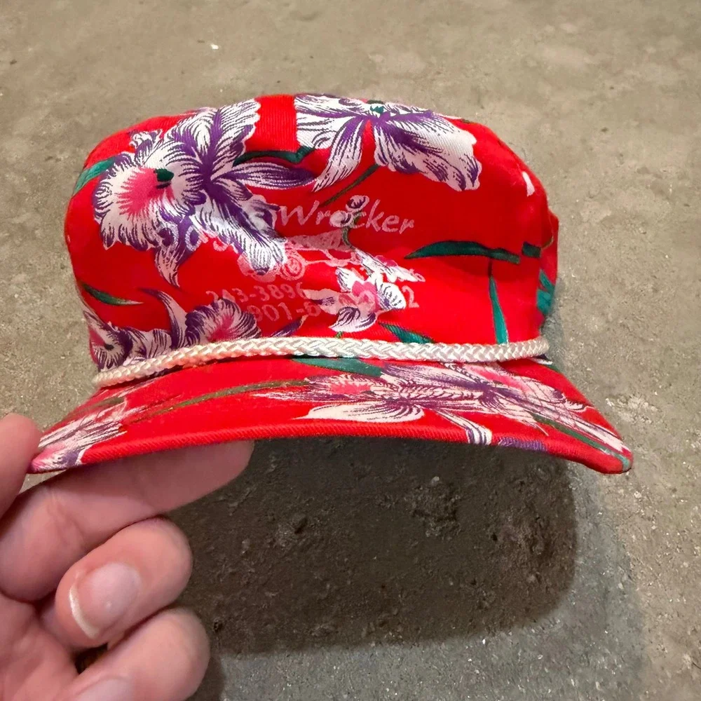 VTG San‎ Sun Snapback Hat Mens OSFA Red Floral Hawaiian Wrecker Rope Trucker Cap
